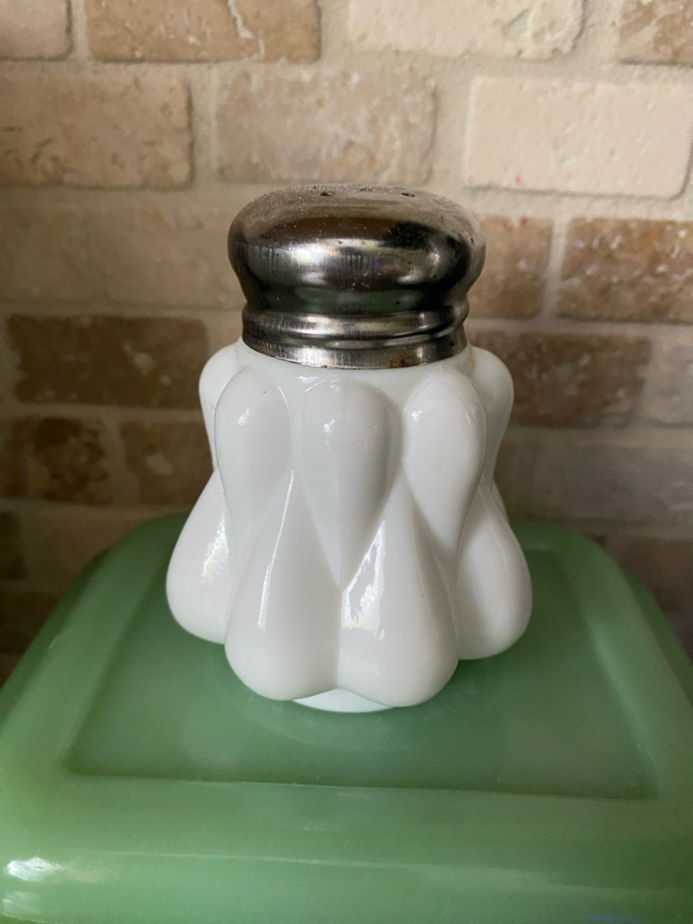 Vintage Fenton bulging teardrop shaker with replacement stainless steel lid